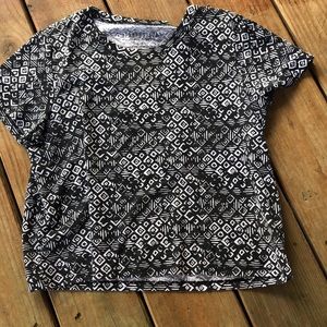 short sleeve t-shirt